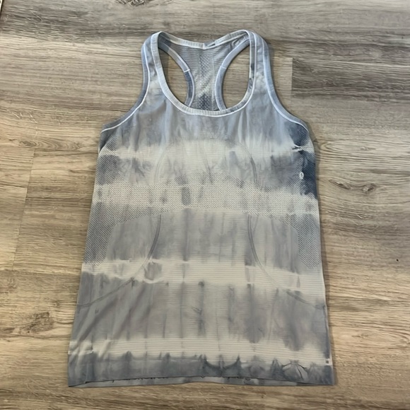 Lululemon Swiftly Tech Racerback tank - Picture 1 of 4